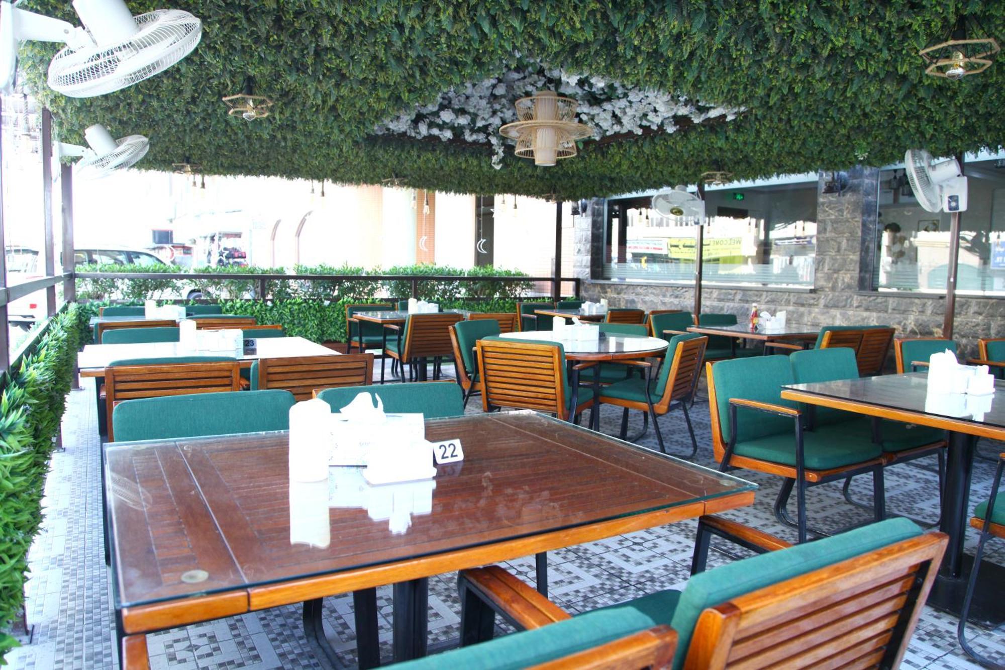 รูวี โฮเต็ล อพาร์ตเมนต์ Aparthotel ชาร์จาห์ ภายนอก รูปภาพ