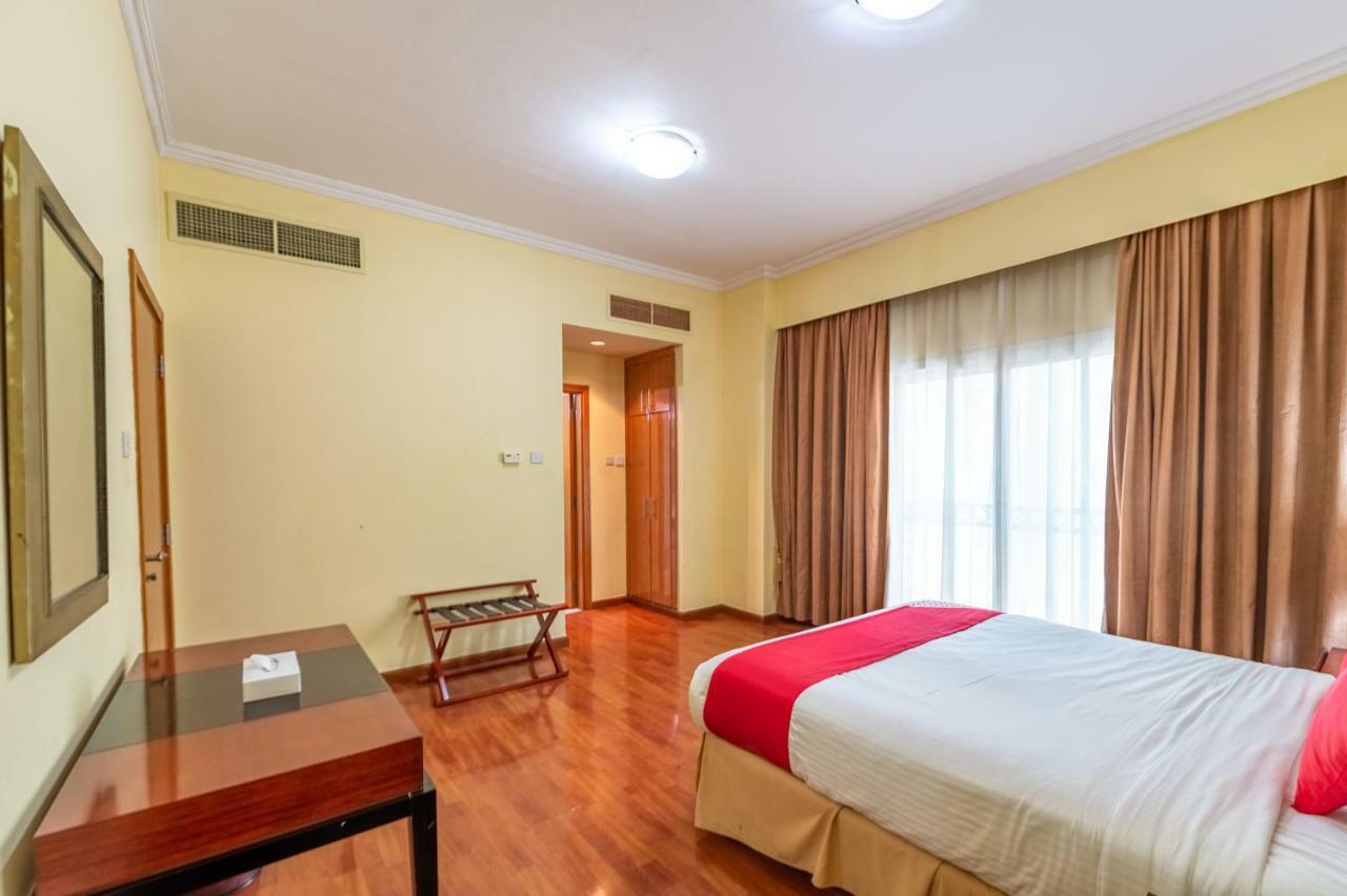 รูวี โฮเต็ล อพาร์ตเมนต์ Aparthotel ชาร์จาห์ ภายนอก รูปภาพ